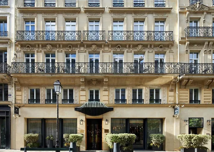 Maison Albar - Le Pont-Neuf Parijs